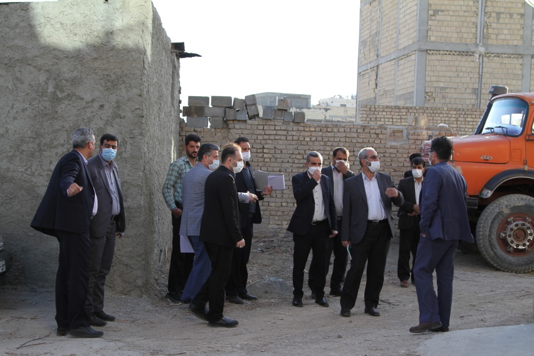 بازدید فرماندار اصفهان و اعضای کمیسیون ماده ۹۹ از روستا های بخش مرکزی