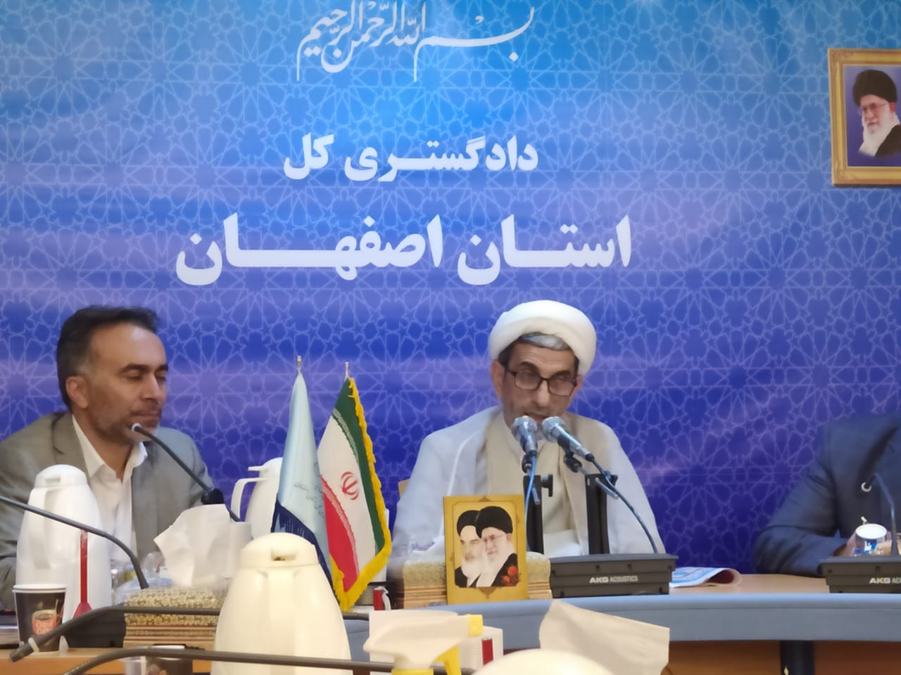 حجت الاسلام جعفری عنوان کرد: ۲۰۰ قاضی و ۷۰۰ نیروی اداری به دستگاه قضائی اصفهان اضافه می‌شود  