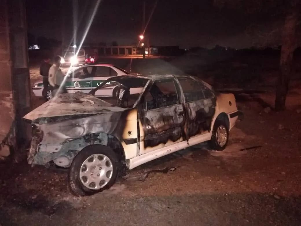 تصادف و حریق خودرو در آزادراه معلم اصفهان