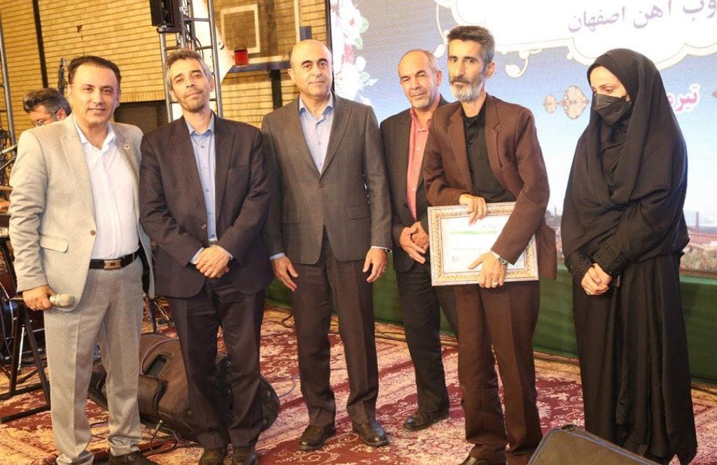 در جشن دانش‌پژوهان ذوب‌آهن اصفهان صورت گرفت: گرامیداشت یاد و خاطره از خود گذشتگی شهید لندی، قهرمان ۱۵ ساله ملی