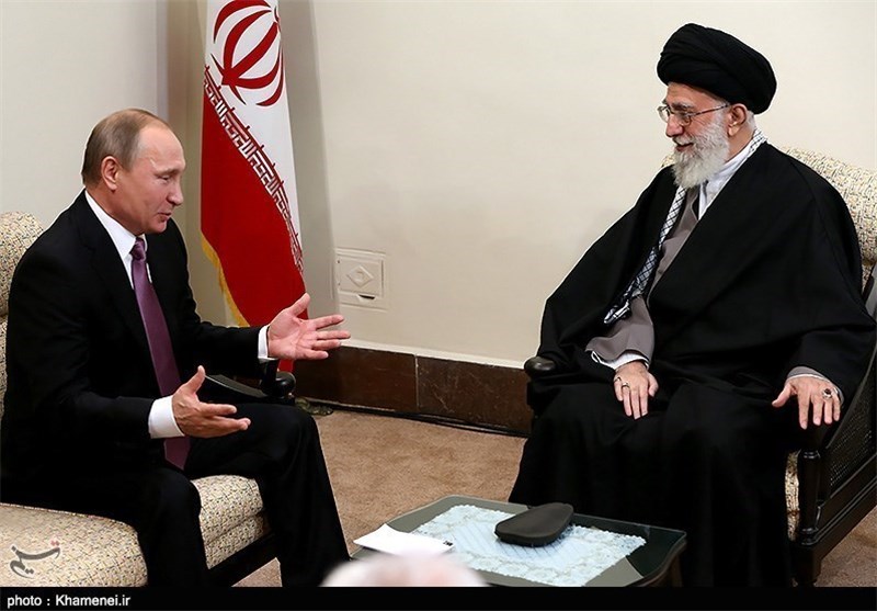 پوتین پس از ورود به تهران با آیت‌الله رئیسی دیدار کرد