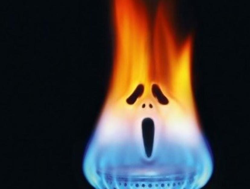 قیمت برق و گاز در انگلیس ۸۰ درصد افزایش می‌یابد