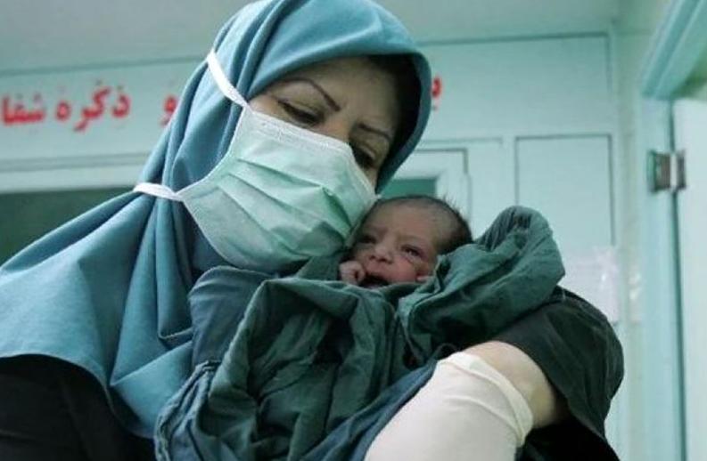 سرپرست اداره کل بیمه سلامت استان تهران خبر داد: زنان باردار فاقد بیمه، به صورت رایگان بیمه می شوند / مادران شیرده تا ۲ سال می توانند از بیمه رایگان استفاده کنند