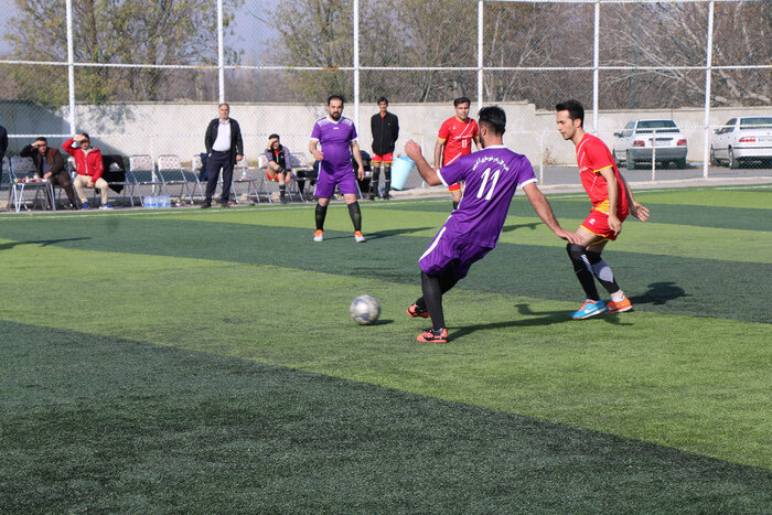 برگزاری مسابقات مینی فوتبال عشایری در داراب
