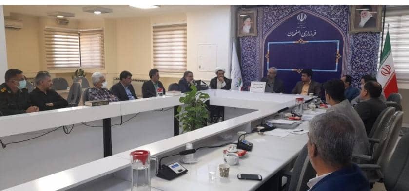 فرماندار اصفهان: اطلاع رسانی و ارائه تقویم زمان بندی برای اتمام و بهره برداری از پروژه ها باعث امیدآفرینی در جامعه می شود