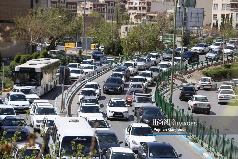 مدیرعامل سازمان مدیریت حمل‌ونقل بار شهرداری اصفهان خبر داد:استفاده از قابلیت‌های هوش مصنوعی در اجرای طرح محدوده زمانی و مکانی ناوگان بار