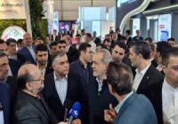 بازدید ویژه رئیس جمهور از غرفه نفت سپاهان در بیست و نهمین نمایشگاه بینالمللی نفت، گاز، پالایش و پتروشیمی