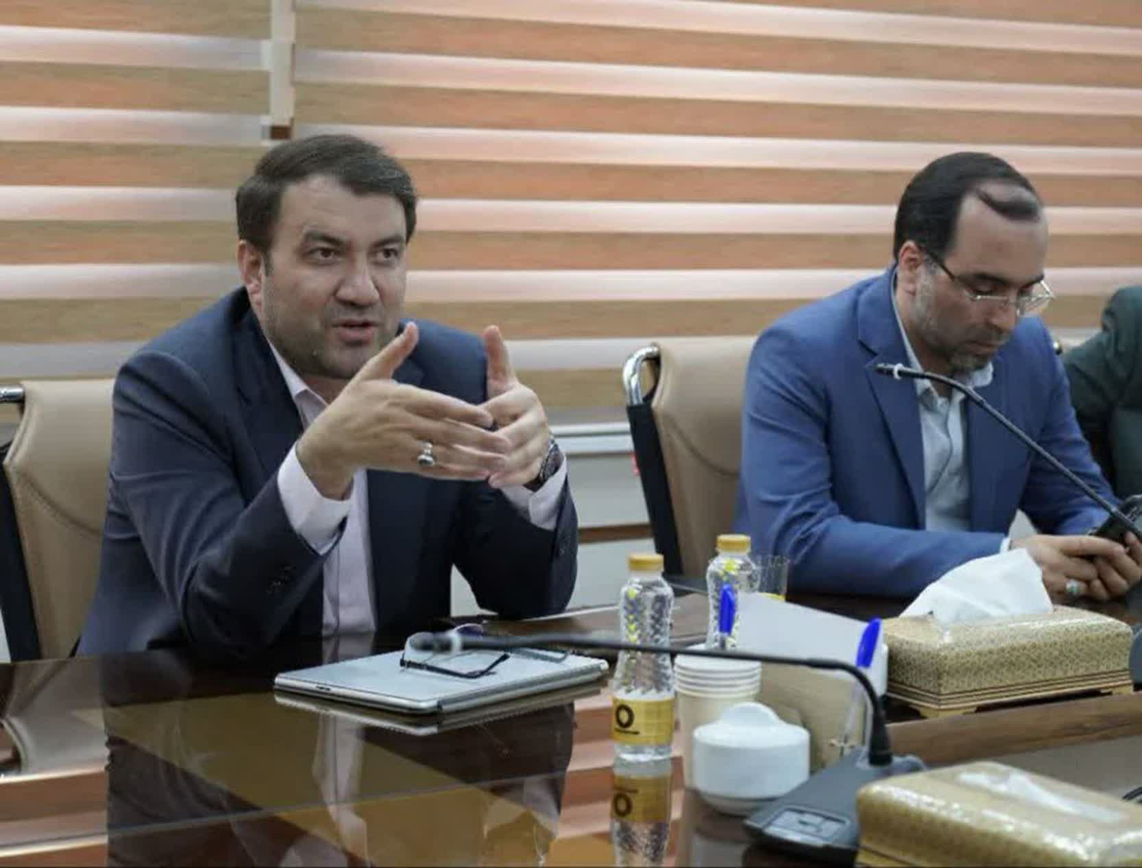 معاون وزیر علوم در حاشیه بازدید از پایه‌گذار پارک‌های علم و فناوری ایران؛ وزارت علوم تمام قد پای توسعه پارک‌های فناوری ایستاده است