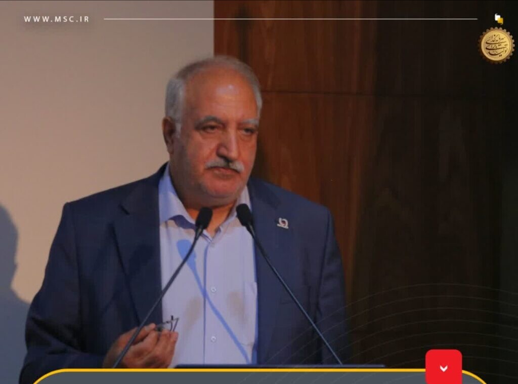 مدیر بومی‌سازی و توسعه تکنولوژی انجمن تولیدکنندگان آهن و فولاد ایران عنوان کرد: نگرش سیستمی فولاد مبارکه، شناخته شدن شرکت‌های فعال در بومی سازی را به اولویت تبدیل کرده است