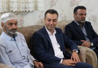  تقدیر از صبر و استقامت؛حضور مشاور وزیر تعاون، کار و رفاه اجتماعی در منزل جانباز سرافراز در اصفهان