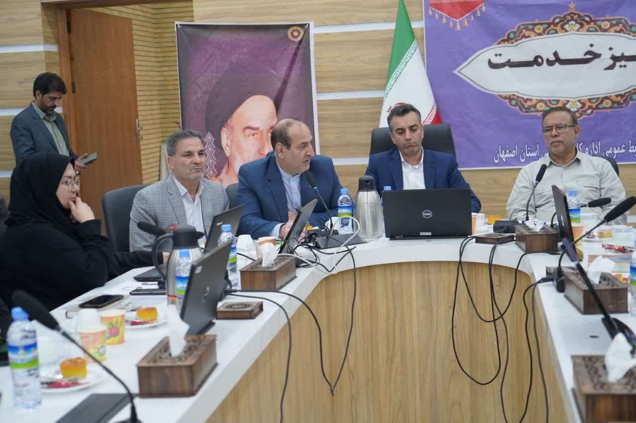  میز خدمت ایثارگران شاغل در بهزیستی اصفهان برگزار شد