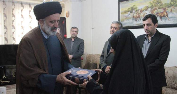ابلاغ سلام و تسلیت مقام معظم رهبری به خانواده‌های معظم شهیدان کوه‌خیل در استان البرز/شهدا برگزیدگان الهی‌اند و راهشان باید ادامه یابد