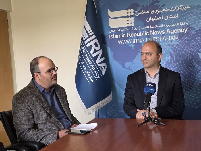 مدیرعامل شرکت شهرک‌های صنعتی اصفهان عنوان کرد: ۷۰۰ مگاوات انرژی خورشیدی در جوار شهرک‌های صنعتی اصفهان ایجاد می‌شود  
