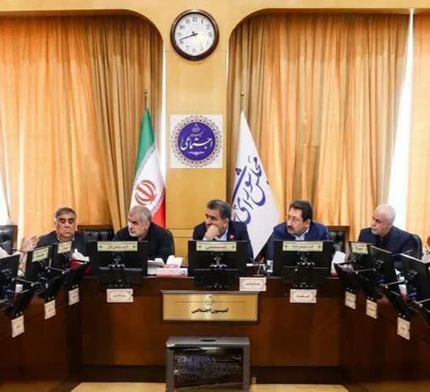 مشکلات واگذاری خودروی جانبازان تعیین تکلیف شد؛ تقدیر جامعه ایثارگران از پیگیری‌های مجدانه بنیاد شهید و مهندس اوحدی پس از کوتاهی‌های دولت قبل