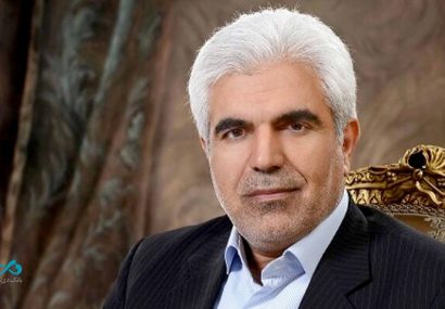  عزت‌الله حبیب‌زاده، نماینده جلفا و مرند مطرح کرد:امیدوارم حمایت بانک دی از خانواده شهدا و ایثارگران تداوم داشته باشد