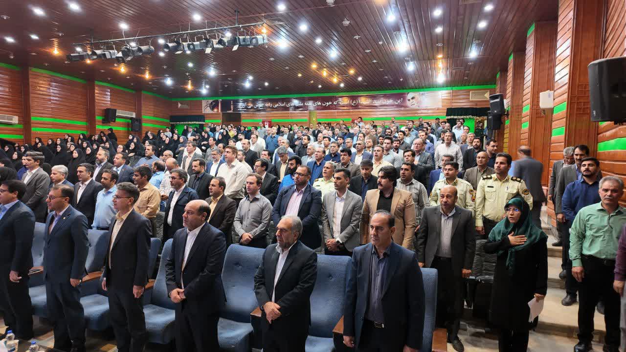 فریاد عدالت در دیار خون و حماسه خاموش ماند؛ استاندار ایلام، نخبگان شاهد را نادیده گرفت/ پشت پرده انتصابات قبیله‌ای «کرمی» و زخم بر پیکر خانواده‌های شهدا