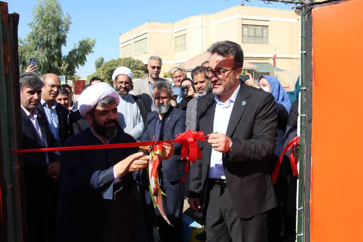 سینمای فرهنگی سما گشایش یافت /سینما کودک با گنجایش بیش از ۴۰ نفر در سمای نجف‌آباد با پخش چند فیلم کوتاه افتتاح شد.