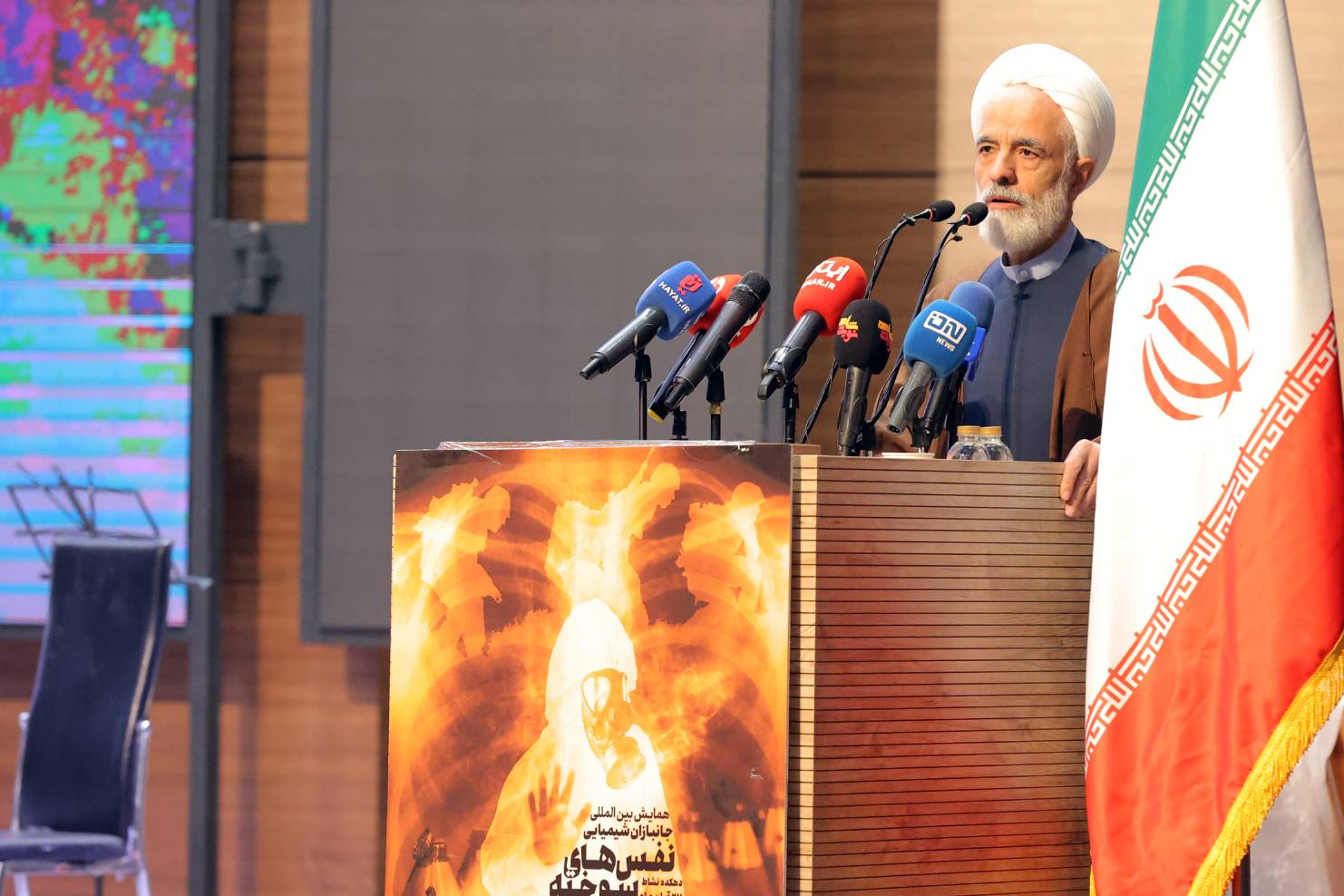  معاون حقوقی رئیس جمهور عنوان کرد: مستندسازی درباره جنگ تحمیلی ۱۲ روزه در مراحل پایانی قرار دارد