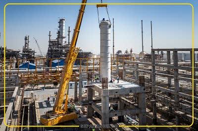 دستاورد فنی چشمگیر نفت سپاهان در مسیر تولید روغن فرایند سبز، نصب تجهیزات اکستراکتورهای پروژه TDAE در پالایشگاه نفت سپاهان