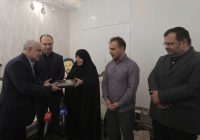  در دیدار مهندس اوحدی با خانواده «شهید روح‌الله خلج قاسم‌آبادی» عنوان شد: نقش‌آفرینی فرزندان شهدا در عرصه‌های علمی، فرهنگی و اقتصادی / ۱۱ هزار فرزند شهید از نخبگان کشور هستند