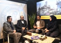 بازدید مدیرعامل هلدینگ پتروپالایش اصفهان از غرفه شرکت نفت سپاهان در نمایشگاه فناوریهای نوین صنعت نفت و گاز اصفهان بازدید مدیرعامل هلدینگ پتروپالایش اصفهان از غرفه شرکت نفت سپاهان در نمایشگاه فناوریهای نوین صنعت نفت و گاز اصفهان