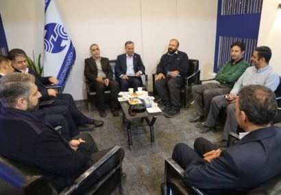 دیدار مدیران شرکت سیما آترون و مخابرات منطقه اصفهان در نمایشگاه اتوکام ۱۴۰۴