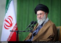  رهبر انقلاب اسلامی در دیدار دست‌اندرکاران کنگره بزرگداشت شهدای استان البرز عنوان کردند: جوانان ما جوانان خوبی هستند/ لزوم تبیین هنرمندانه ارزش‌های دفاع مقدس برای آنان