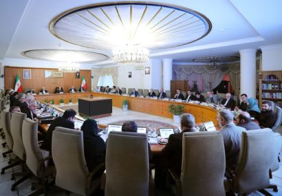 تصویب کلیات بودجه سال ۱۴۰۵ در جلسه هیئت دولت/ تأکید دکتر پزشکیان بر صرف درآمد ناشی از اجرای طرح اصلاح قیمت سوخت برای بهبود معیشت مردم