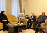 رئیس بنیاد شهید و امور ایثارگران در دیدار با خانواده «شهید شریفی» عنوان کرد: بهترین مکان برای دریافت بشارت، نزد خانواده معظم شهداست / انسجام مردم توطئه‌های دشمنان را خنثی کرد