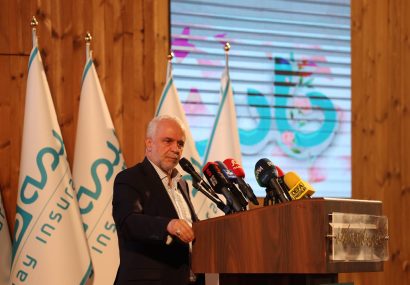 رئیس بنیاد شهید و امورایثارگران در مراسم بزرگداشت روز مادرعنوان کرد: رضایت خانواده شهدا، شاخص کسب رضایت خداوند است/کسب رتبه نخست توسط بیمه دی بر اساس شاخصهای بیمهمرکزی