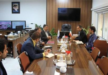  مدیر درمان تامین اجتماعی اصفهان مطرح کرد: هم‌افزایی با دستگاه‌های خدمت‌رسان، الگوی موفق برای پایداری خدمات درمانی و رفاه بیمه‌شدگان