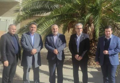 بازدید از کلینیک جابر نجفآباد؛ پیگیری روند توسعه خدمات به خانوادههای معظم شهدا و ایثارگران