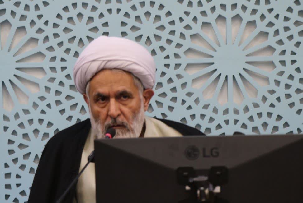  مشاور فرمانده کل سپاه پاسداران انقلاب اسلامی  مطرح کرد: میدان اصلی تقابل با دشمن از جنگ سخت به جنگ روایت‌ها منتقل شده است