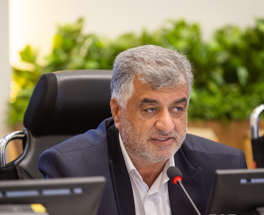 عضو هیات رئیسه شورای اسلامی شهر اصفهان تذکر داد: تحمیل هزینه‌های زیست محیطی تولید انرژی کشور به مردم اصفهان عادلانه نیست