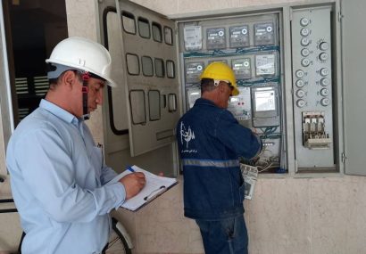  در راستای برنامه‌های ۱۴ مگاپروژه ۲ ابلاغی از شرکت توانیر انجام گرفت: تعویض و نصب کنتورهای هوشمند ۱۸هزار انشعاب مشترکین خانگی و تجاری پرمصرف در اصفهان