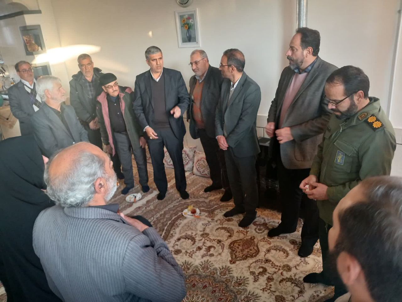 دیدار سرپرست بنیاد شهید استان اصفهان با خانواده شهید سجاد میرزایی/ صلابت خانواده شهدا، پشتوانه انقلاب اسلامی در مواجه با فتنههاست