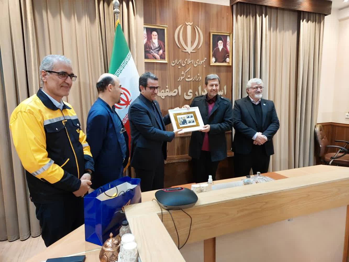 مدیر کل پست استان اصفهان مطرح کرد: وب‌سرویس آنلاین کد پستی، خدمات شهری را مکان‌محور و یکپارچه کرد