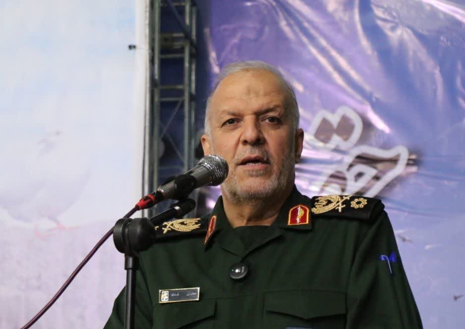 فرمانده سپاه حضرت صاحبالزمان(عج) استان اصفهان عنوان کرد: جنگ ۱۲ روزه تلاشی سازمانیافته برای فروپاشی جمهوری اسلامی بود که با رهبری هوشمندانه و حضور مردم ناکام ماند