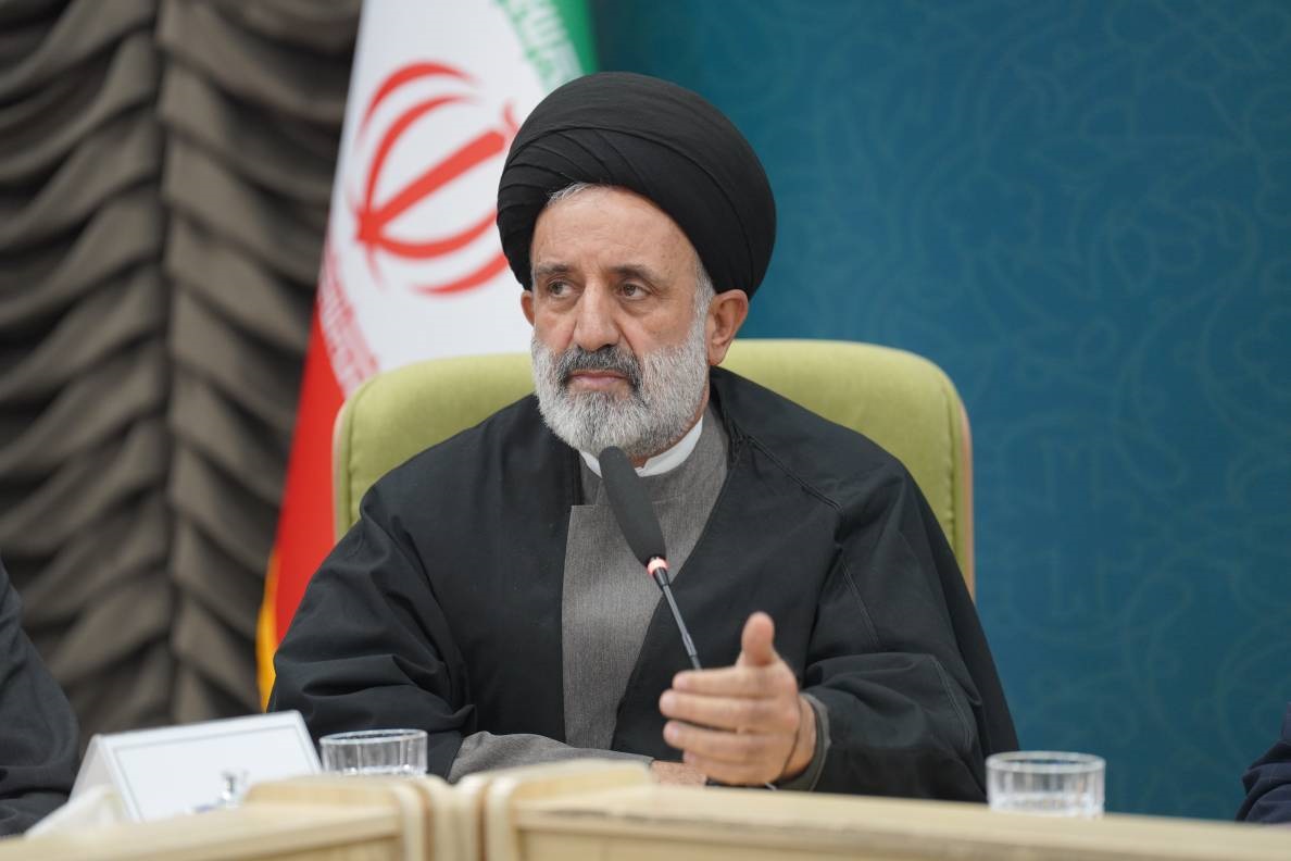  مسئول حوزه نمایندگی ولی فقیه در بنیاد شهید در اصفهان عنوان کرد: خدمت به ایثارگران، تداوم راه شهداست/ ضرورت نگاه جهادی در درمان جامعه معزز ایثارگری