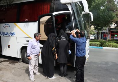 معاون فرهنگی کمیته امداد استان اصفهان خبر داد: اعزام ۴۷ کاروان زیارتی مددجویان زیارتاولی کمیته امداداستان اصفهان به مشهد و قم معاون فرهنگی کمیته امداد استان اصفهان خبر داد: اعزام ۴۷ کاروان زیارتی مددجویان زیارتاولی کمیته امداداستان اصفهان به مشهد و قم