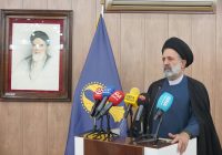  نماینده ولی‌فقیه در بنیاد شهید و امور ایثارگران در آئین رونمایی ۳۶ عنوان کتاب شهدای غریب عنوان كرد: امروز پیام شهدا این است که راه را گم نکنید
