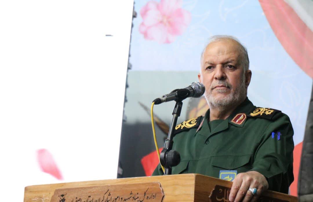 فرمانده سپاه حضرت صاحب‌الزمان (عج) استان اصفهان عنوان کرد: انقلاب اسلامی ایران را از ذلت تاریخی به اقتدار منطقه‌ای رساند