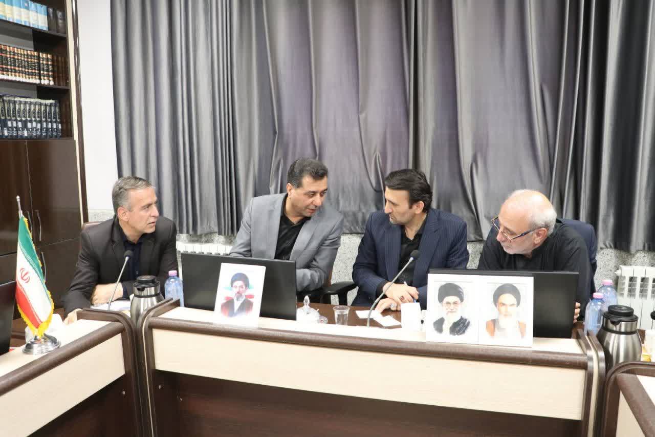 جلسه جمع بندی سفر معاون وزیر آموزش و پرورش به شهرستان