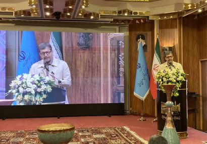 اصفهان باید به «هاب صادرات صنایع دستی ایران» تبدیل شود اصفهان باید به «هاب صادرات صنایع دستی ایران» تبدیل شود