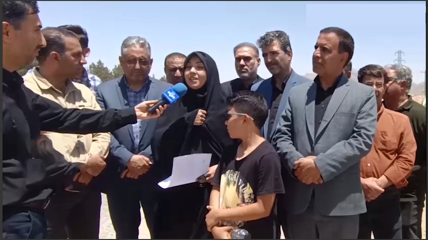 محور مبارکه-اصفهان ۶ خطه می‌شودعملیات اجرایی ۶ خطه کردن محور مبارکه-اصفهان، با اعتباری بالغ بر ۱۱۰ میلیارد تومان آغاز شد