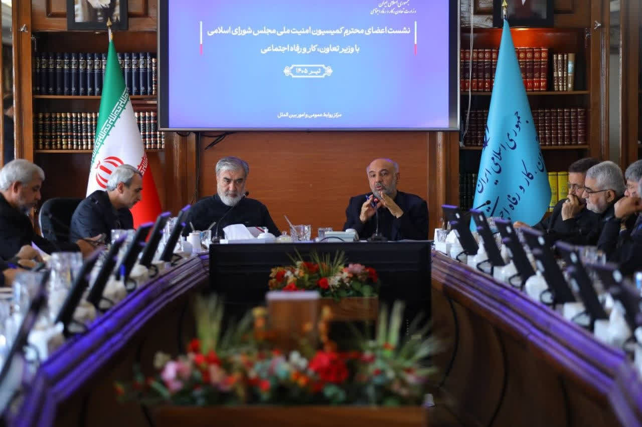 تدوین بستههای حمایتی برای ترمیم بازار کار و حمایت از بنگاههای اقتصادی