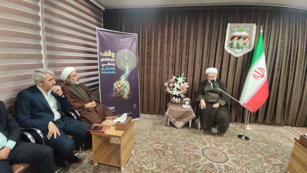 نماینده ولیفقیه در کردستان: اوقاف در ایام جنگ خوش درخشید